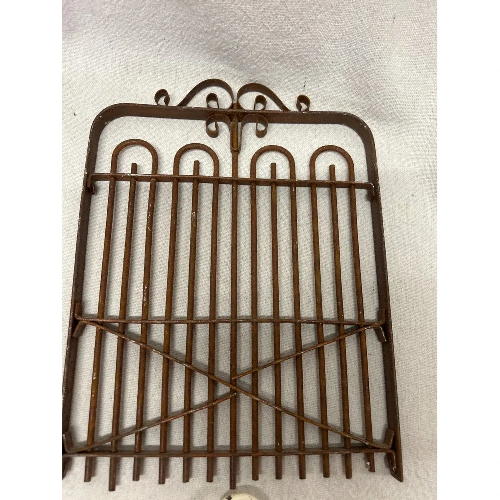 Rustic Wrought Iron Wall Decor Miniature Gates Set of 2 Brown White 7x10